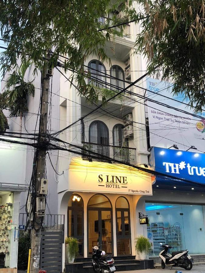 Sline Hotel Huế Kültér fotó