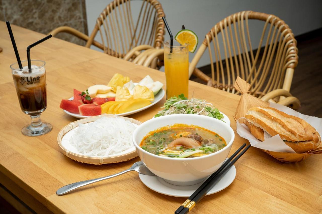 Sline Hotel Huế Kültér fotó